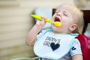 baby-led-weaning-is-messy